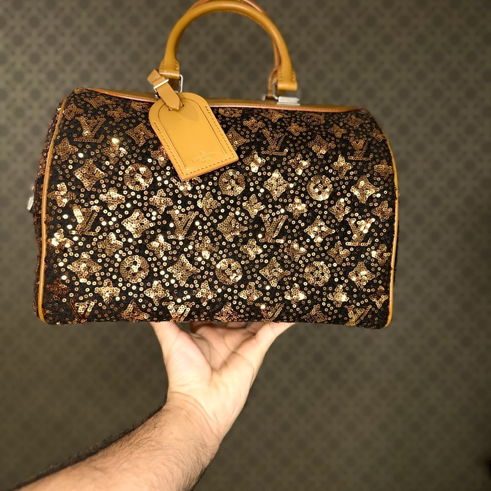 New  limited edition Louis Vuitton embroidered gold hand bag 2012 collection